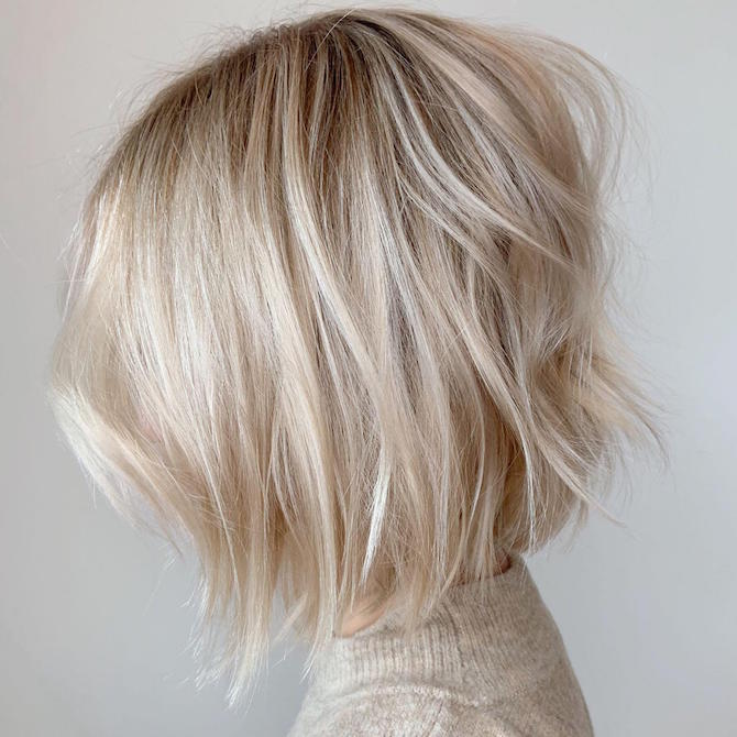 Short blonde outlet hair straight