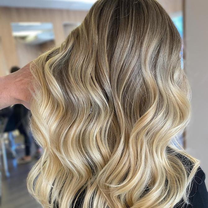 Beachy curls clearance for long hair