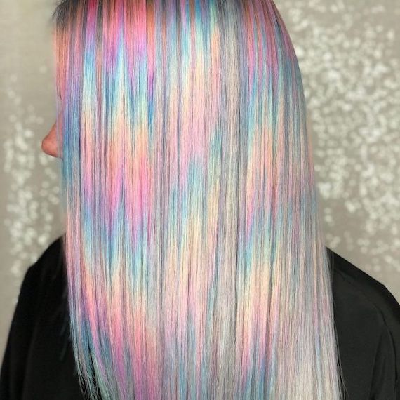 Holographic Hair Trend - Why It's The Pastel Rainbow Colour Trend