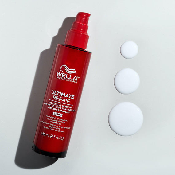 ULTIMATE REPAIR Protective Leave-In on a white surface.