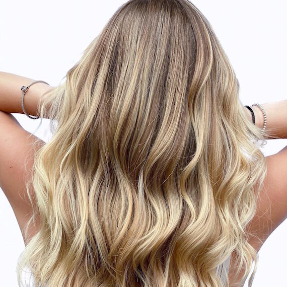 Dirty blonde hair - also sometimes called dishwater blonde - doesn't g...