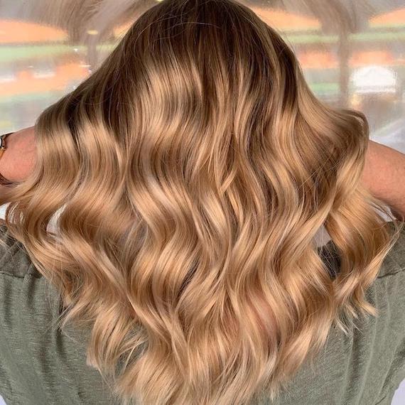 Fancy a new hair color this summer? Try the foilyage technique for  sun-kissed locks