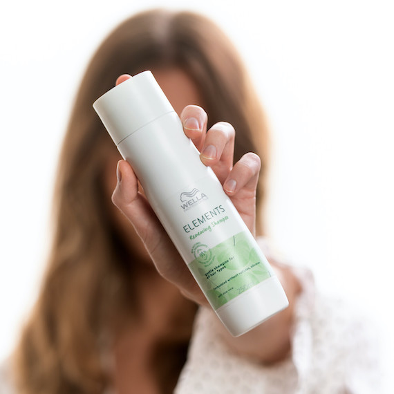 How to Give Yourself a Hair & Scalp Detox Wella Professionals