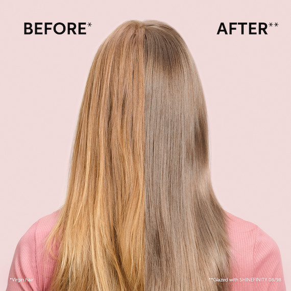 Back of woman’s head showing before and after of Wella Shinefinity Glaze on warm blonde hair.