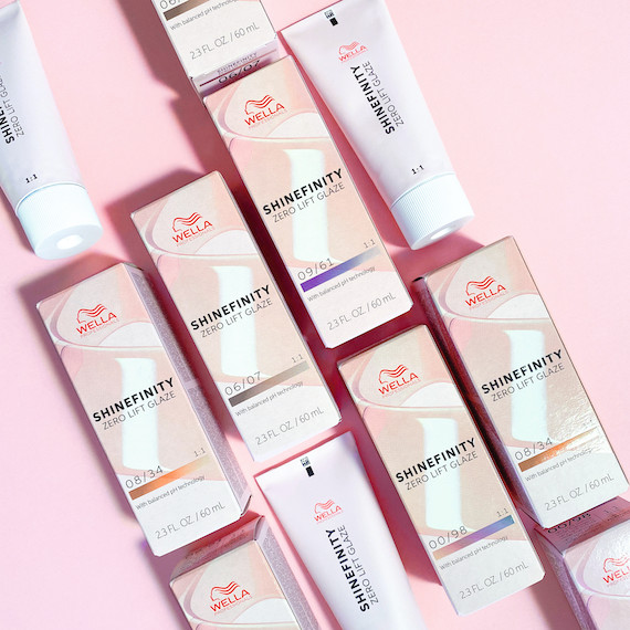 Packshots of shinefinity zerolift gaze by Wella Professionals